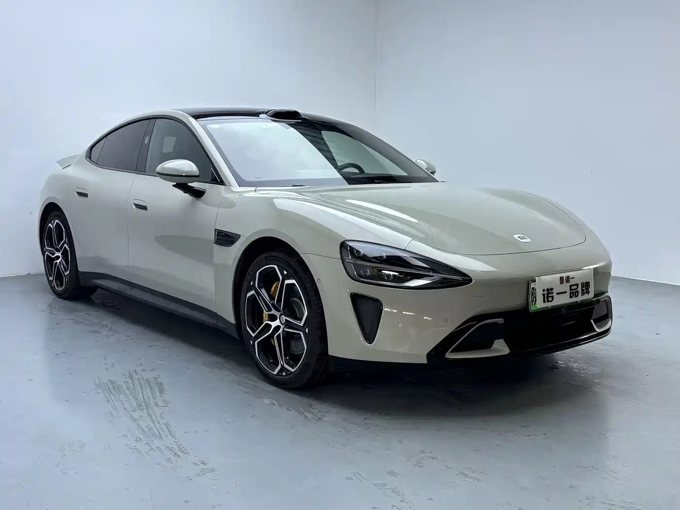 XIAOMI CAR XIAOMI SU7