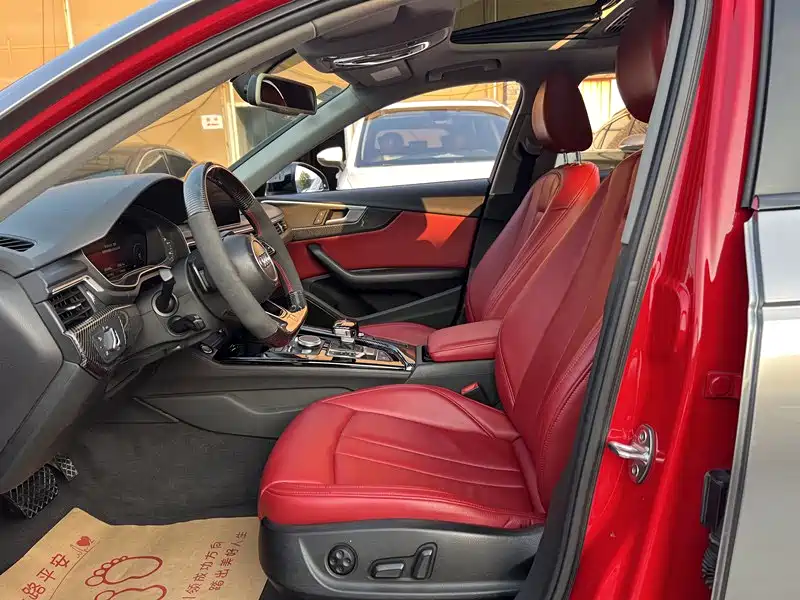 Audi A4L 2017 40 TFSI Progressive фото 4