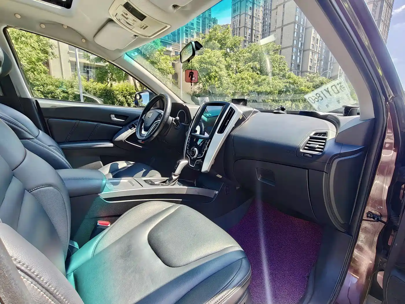 Luxgen U6 SUV 2014 2014 1.8T Wisdom Premium