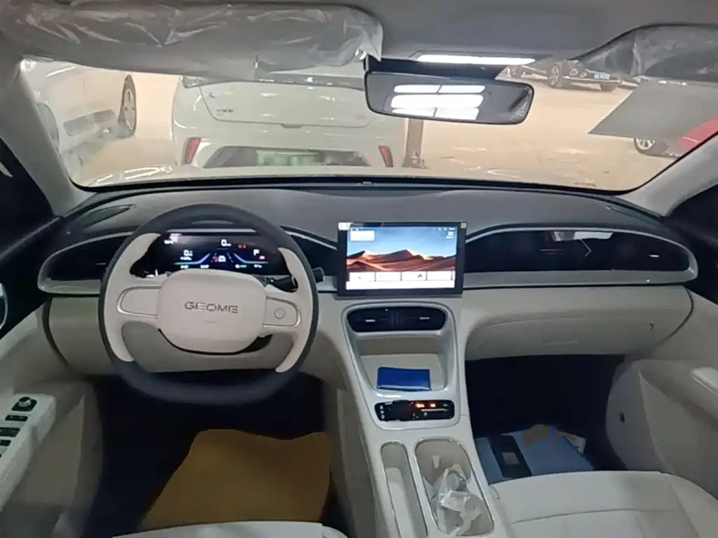 Geely Galaxy Starry Wish 2026 Edition 310km Youth Version фото 10