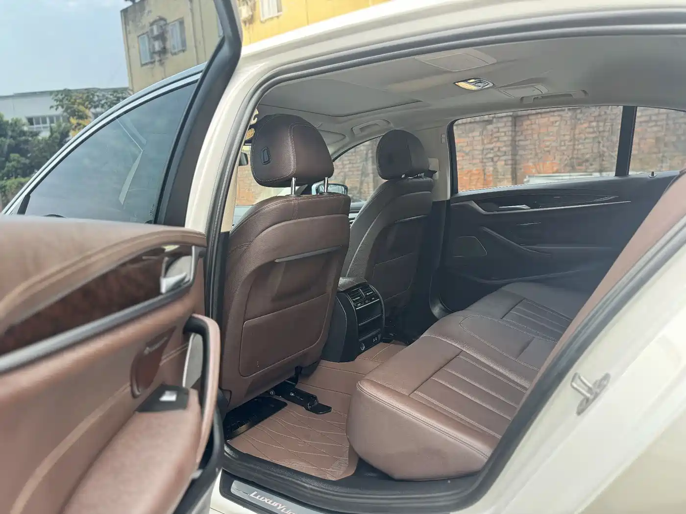 BMW 5 Series 2020 525Li Luxury Package фото 11