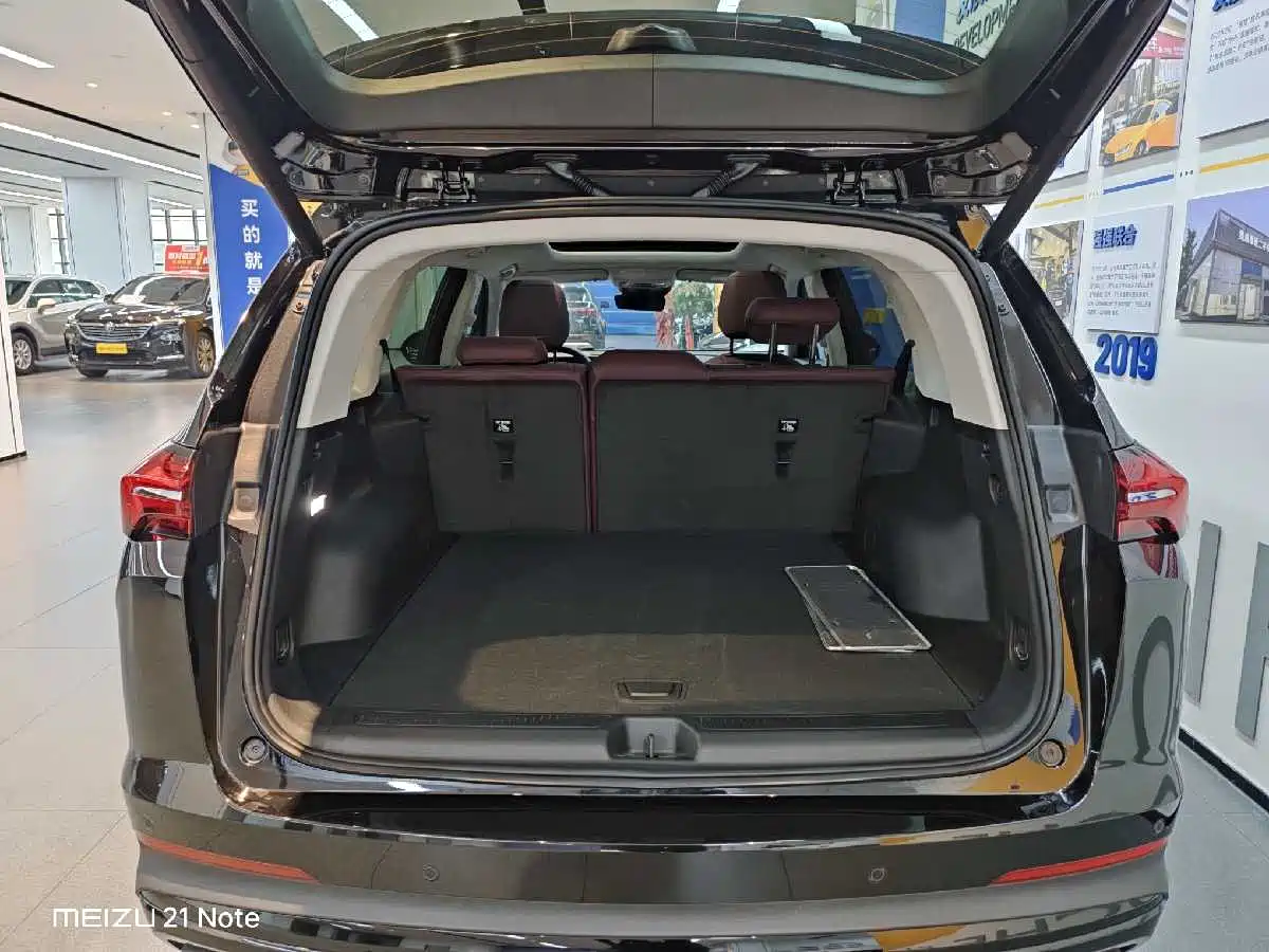 Buick Envision Plus 2026 Envision Plus 28T FWD Base фото 15