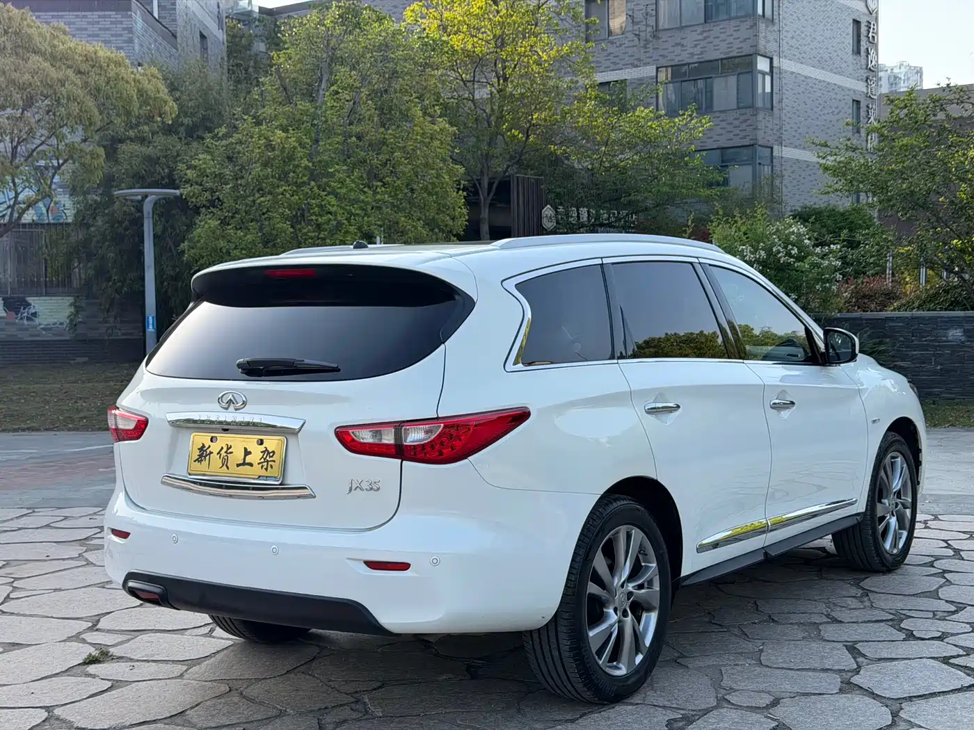 Infiniti JX 2013 JX35 AWD All-Round Edition фото 14