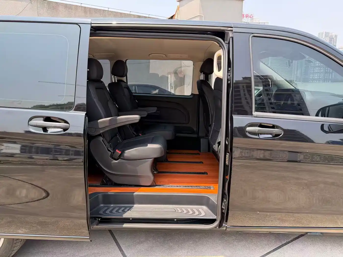 Mercedes-Benz Vito 2016 2.0T Elite Edition фото 9