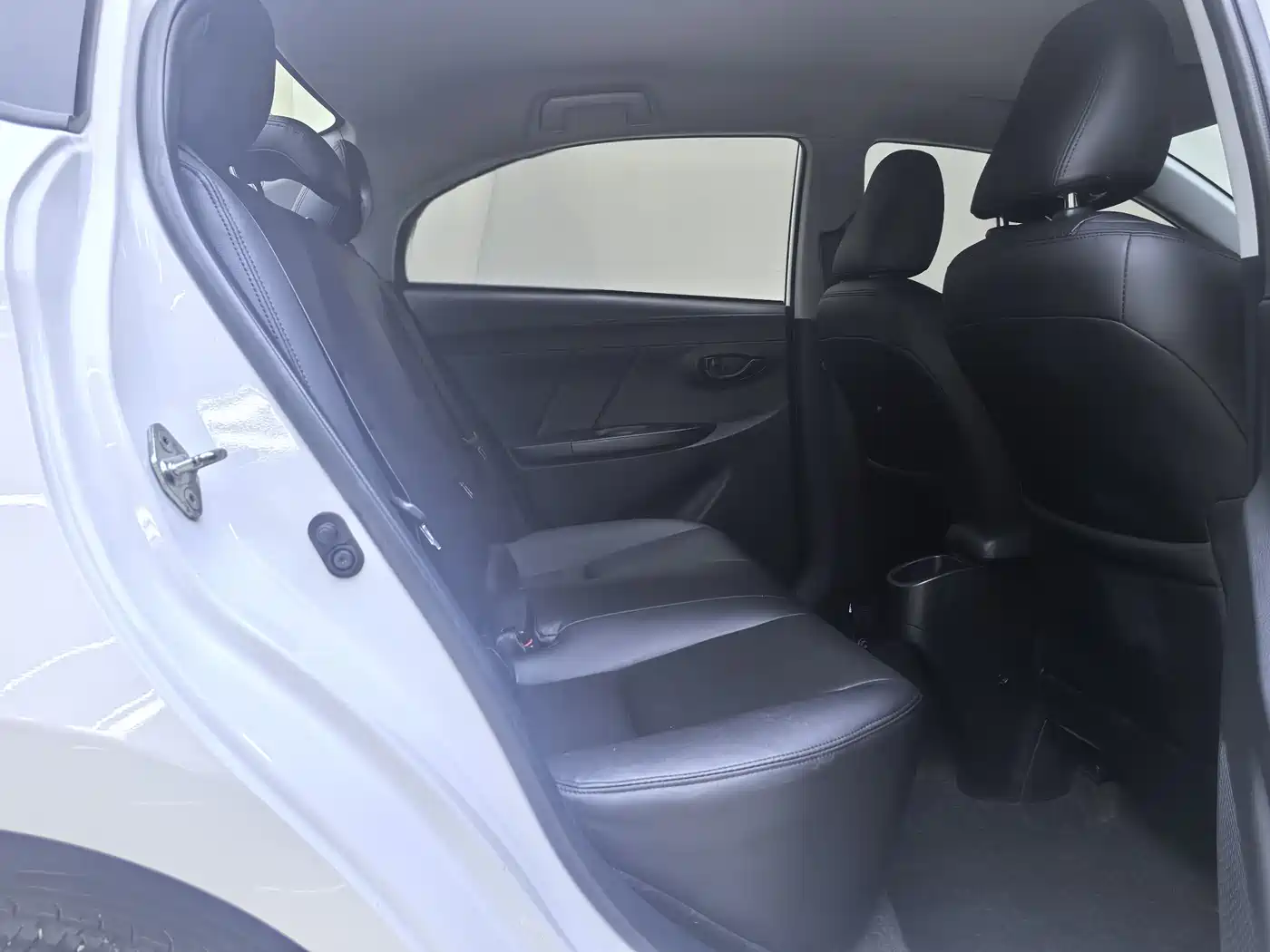 Toyota YARiS L Zhi Xiang 2020 1.5L CVT Leading Edition фото 9