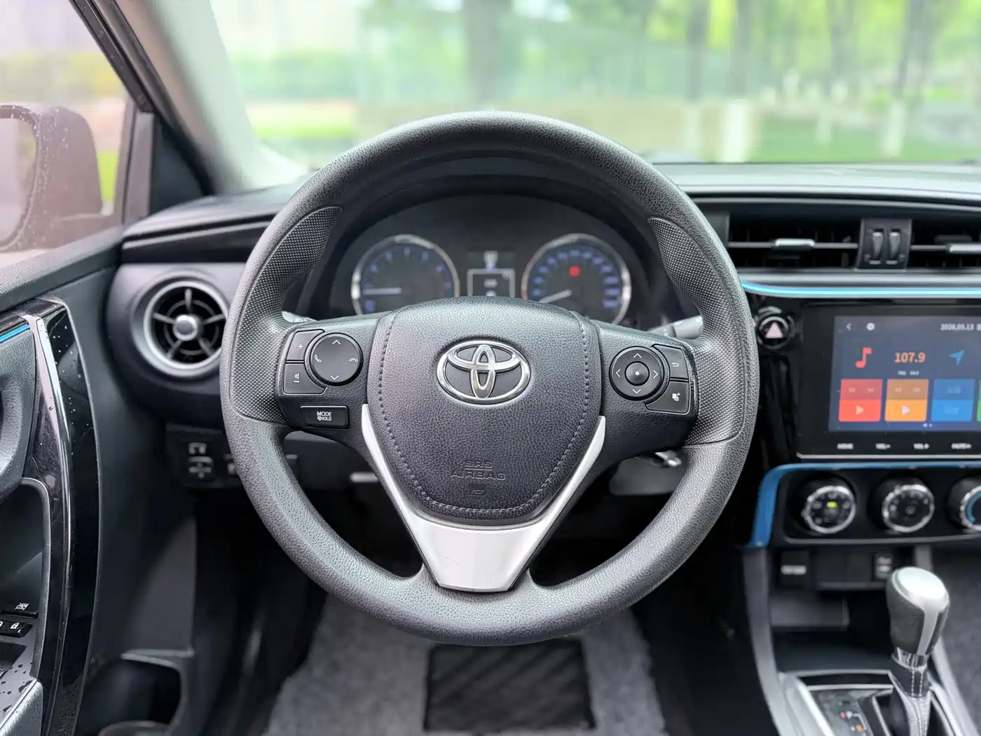 Toyota Levin 2018 185T CVT Premium Edition China V фото 5