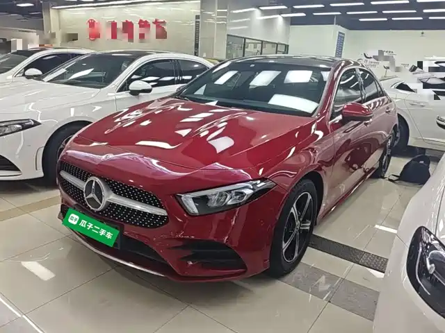 Mercedes-Benz A 3-й рестайлинг, A 200 L, Спорт-седан Стиль