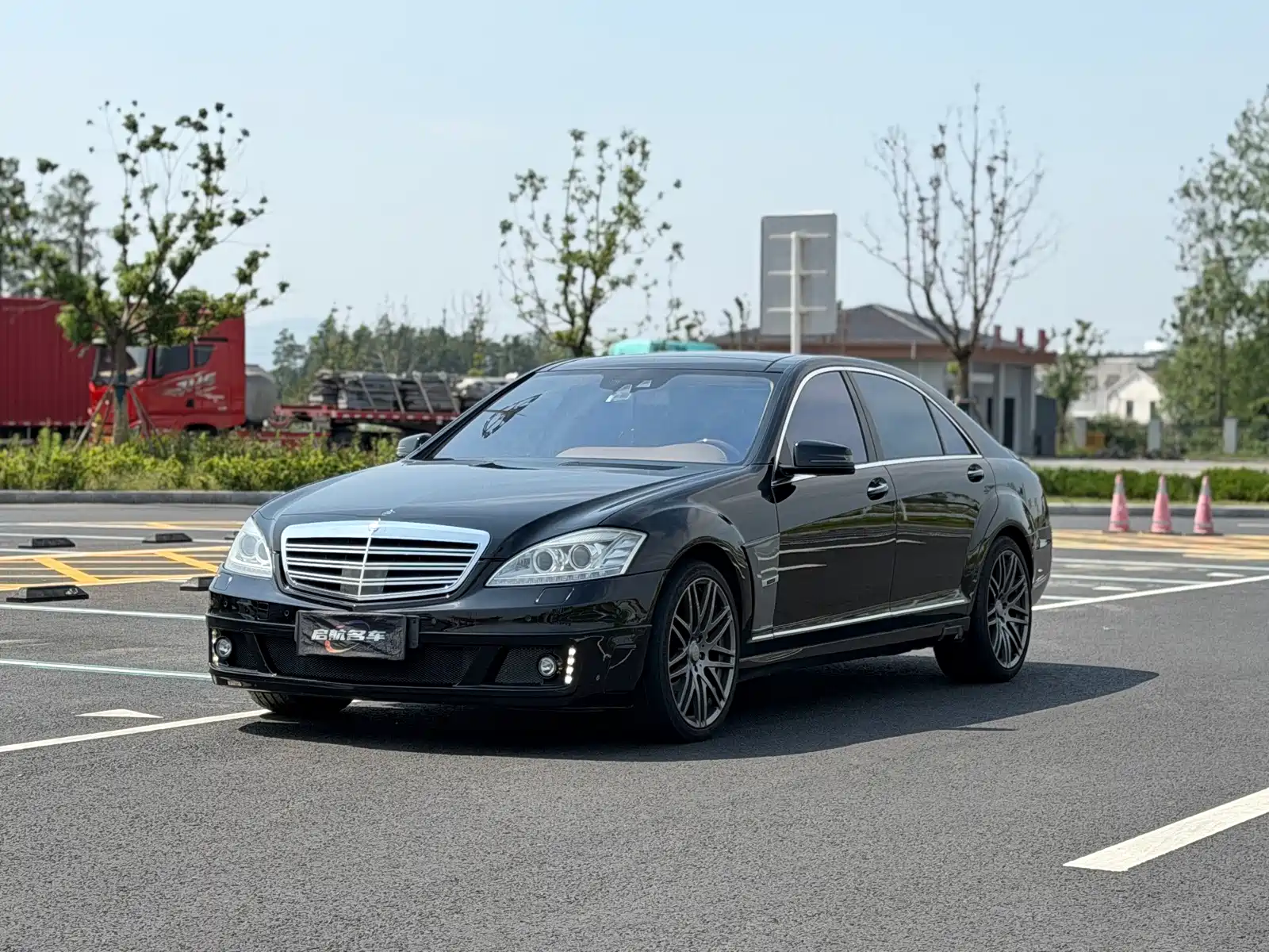 Фото 1 - Brabus S-Class