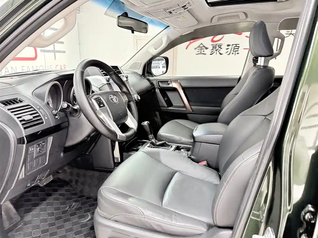 Toyota Prado (Import) 2014 2.7L Automatic Standard Edition фото 8