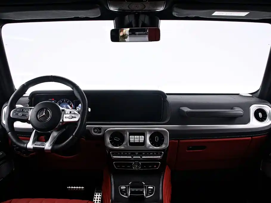 MERCEDES-BENZ G-CLASS