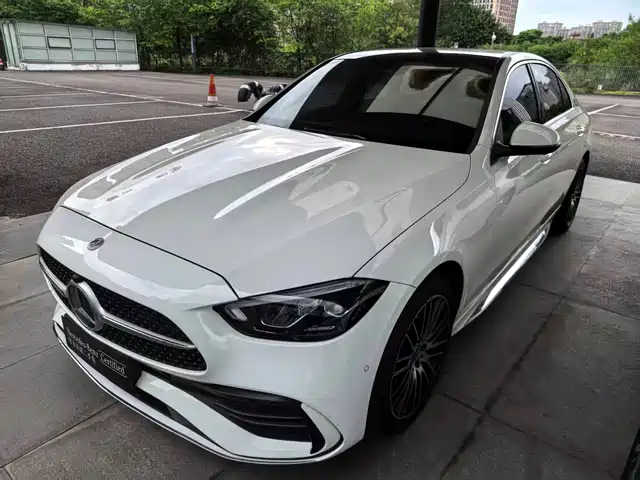 Mercedes-Benz C-Class 2023