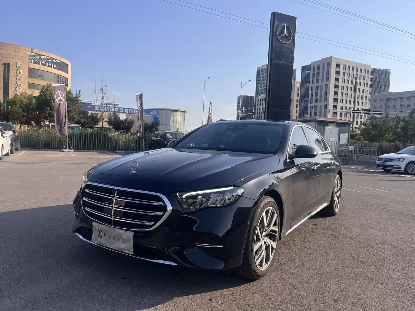 Mercedes-Benz E-Class 2025 E 300 L Fashion