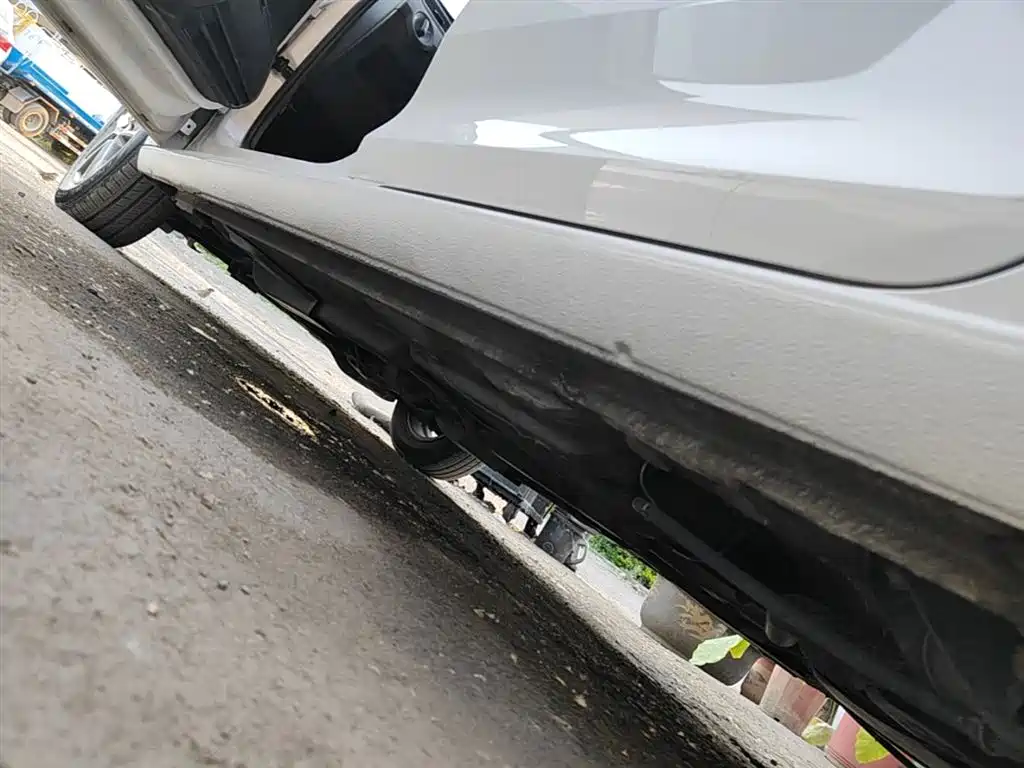 Volkswagen Santana 2016 1.4L Manual Trend Edition фото 17
