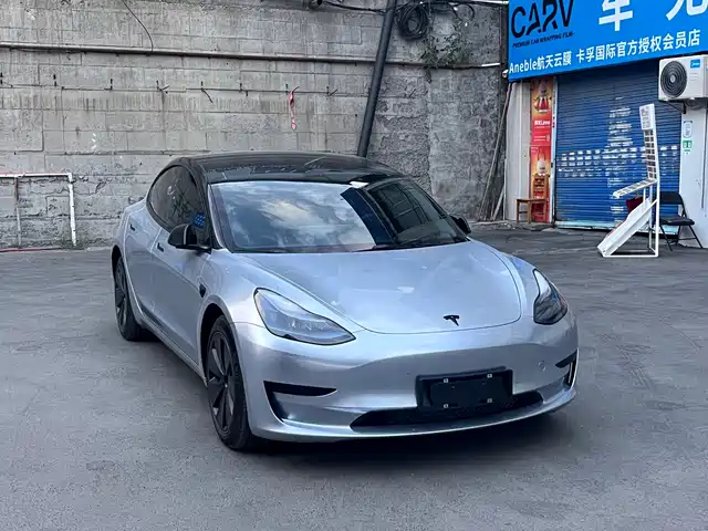 Tesla Model 3 2023