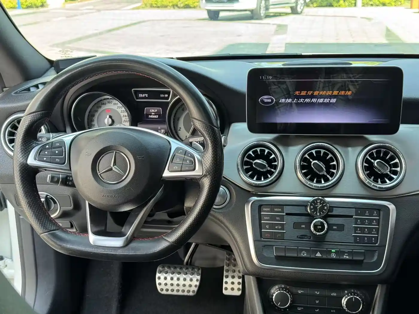 Mercedes-Benz CLA (Import) 2015 CLA 220 4MATIC фото 11