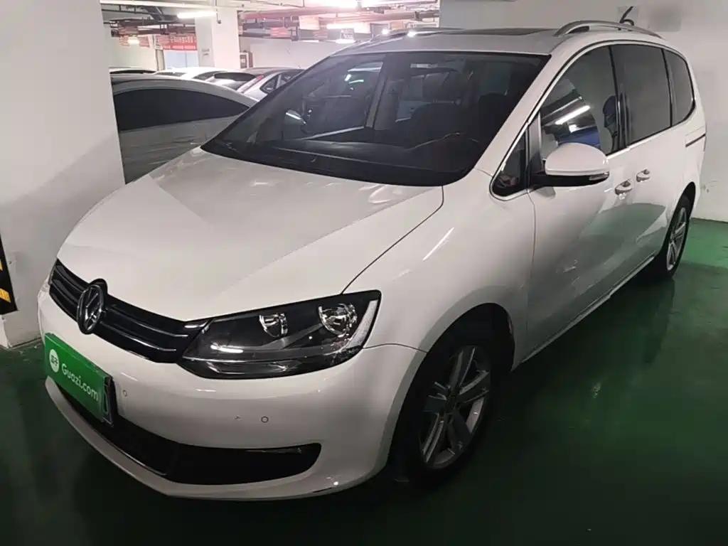 Volkswagen Sharan 2018 2018 380TSI Comfort 7-Seater
