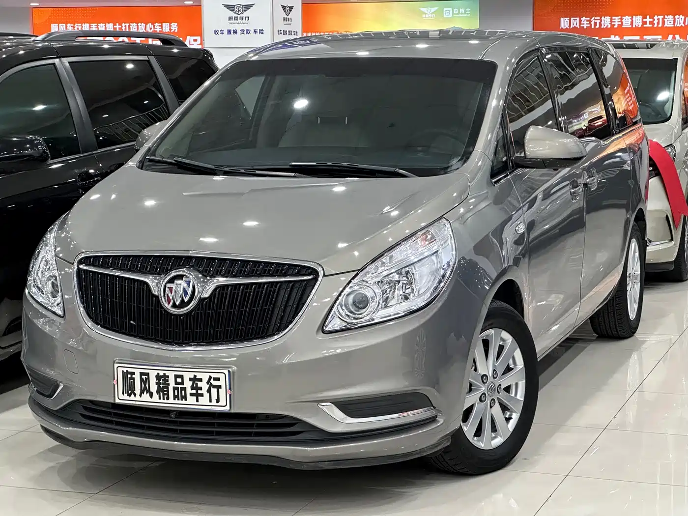 Buick GL8 2018 28T Comfort China VI
