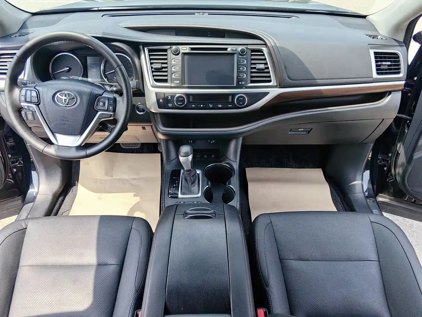 Toyota Highlander 2017 2.0T 4WD Ultimate 7-Seater фото 12