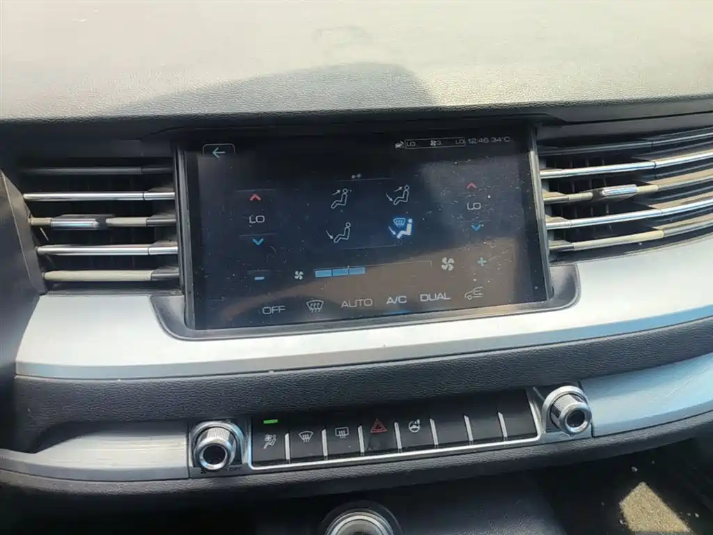 Haval H6 2017 Blue Label 2.0T Automatic 2WD Smart Edition фото 13