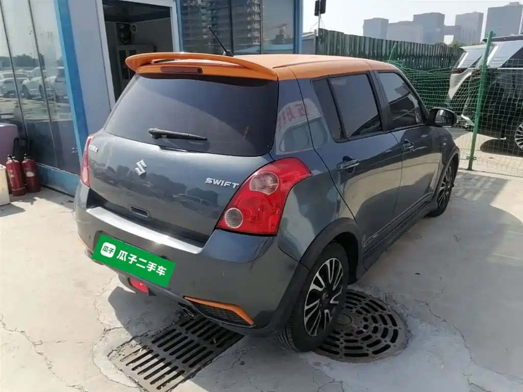 Suzuki Swift 2017 2016 1.5L Automatic Fashion Cool Edition