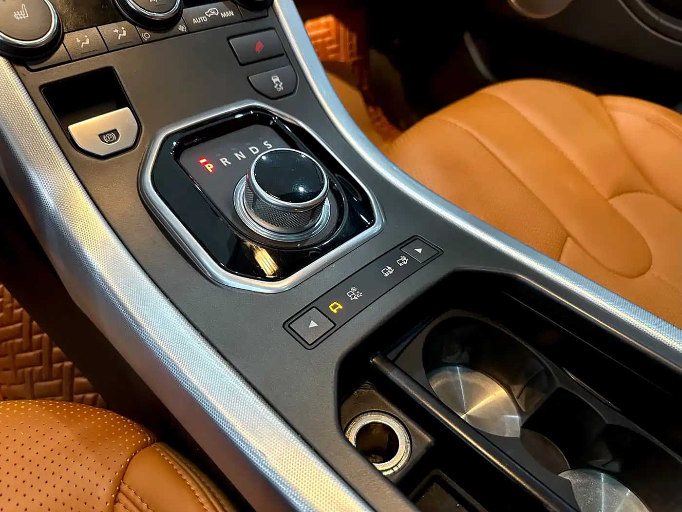 Land Rover Range Rover Evoque (Import) 2014 2.0T 5-door Brilliance Sport фото 17