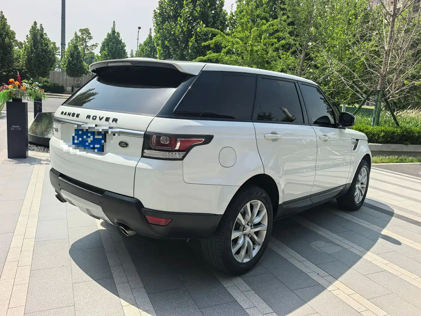Land Rover Range Rover Sport 2017 3.0 SC V6 HSE DYNAMIC фото 3
