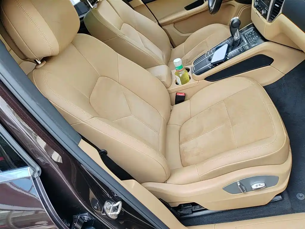 Porsche Macan 2017 Macan 2.0T фото 25
