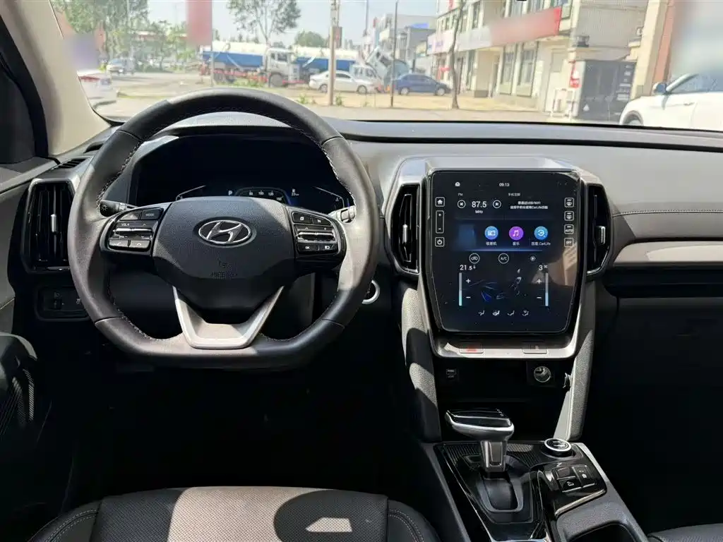 Hyundai Beijing Hyundai ix35 2021 2.0L Automatic 2WD GLS Leading Edition фото 9