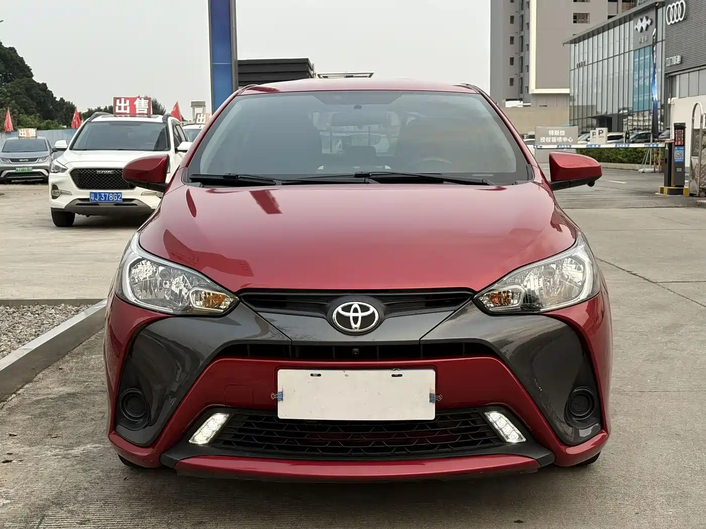 Toyota YARiS L Zhi Xuan 2019 1.5E CVT MeiDong Edition China VI фото 2