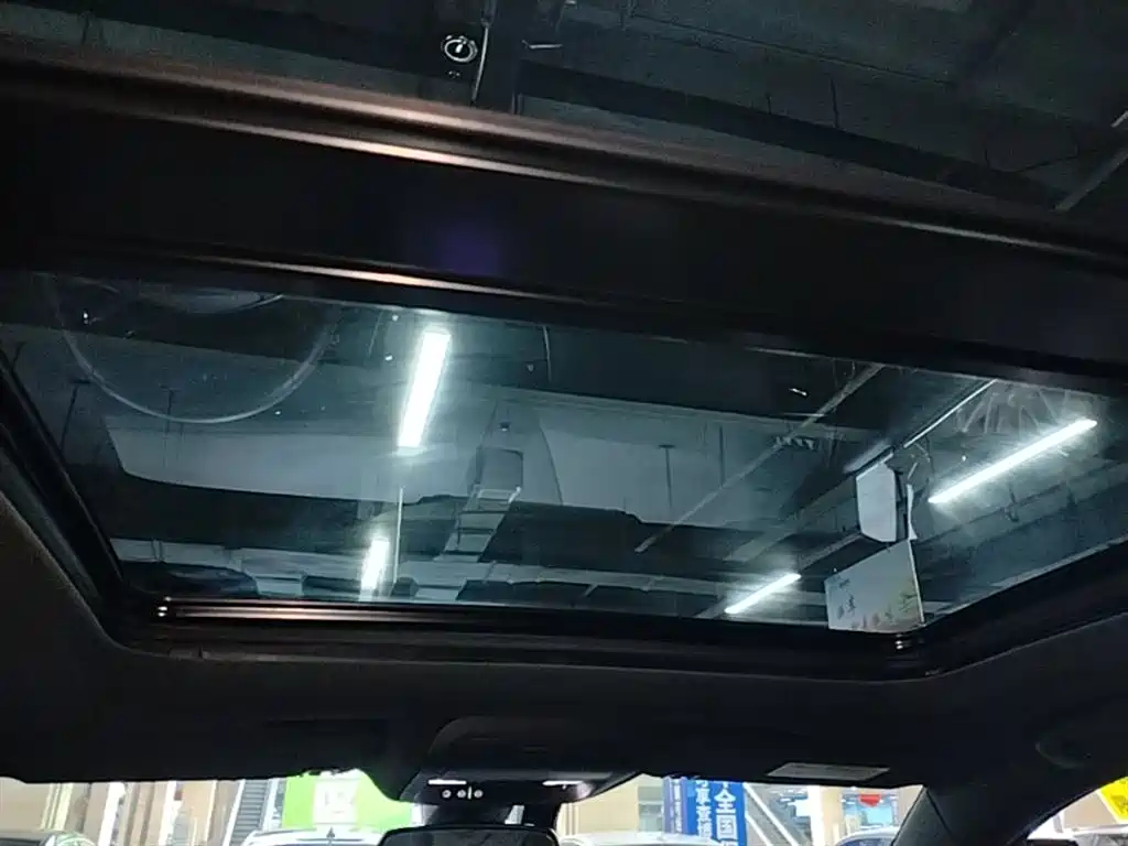 Cadillac XT5 2021 2.0T 2WD Luxury Edition фото 18