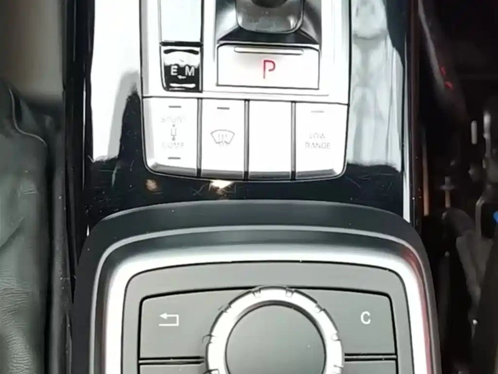 Mercedes-Benz G-Class фото 8