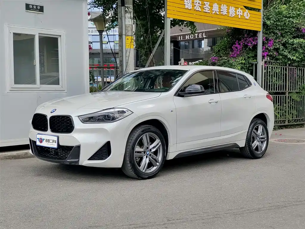 BMW X2 2023 sDrive25i M Sport Shadow Edition