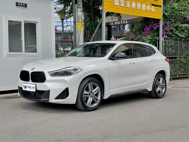 BMW X2 2023 sDrive25i M Sport Shadow Edition