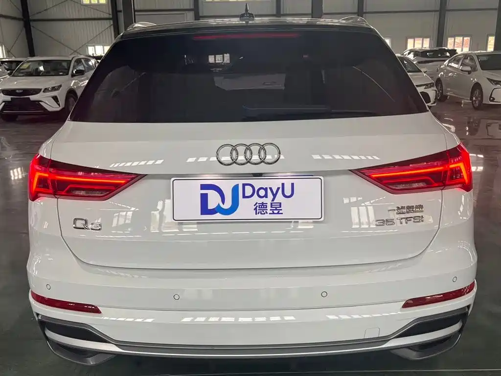 Audi Q3 2021 35 TFSI Fashion Sport фото 5