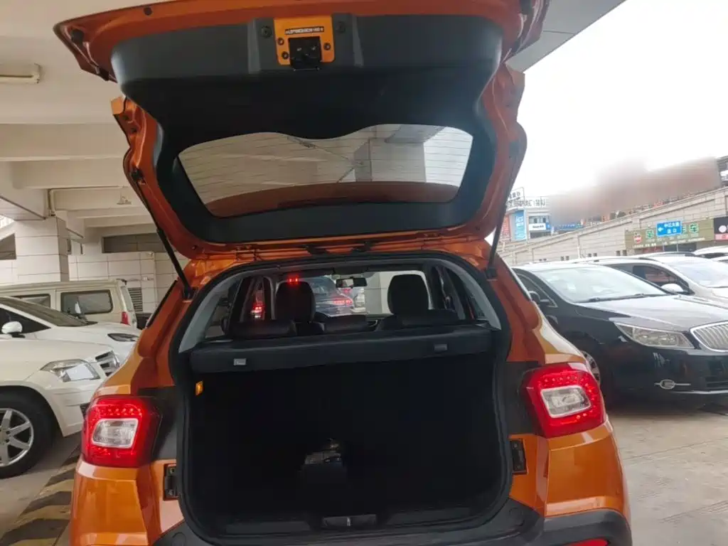 Zhonghua V3 2017 2016 1.5L Automatic Smart