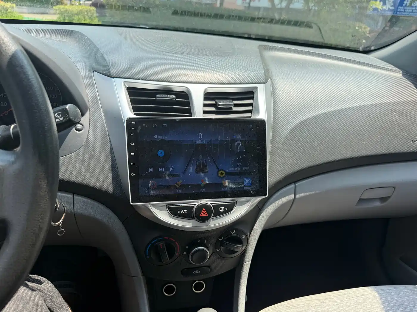 Hyundai Verna 2014 1.4L Automatic Smart GLS фото 4