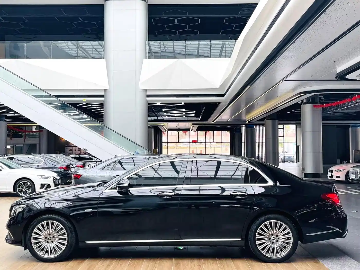 Mercedes-Benz E-Class 2020 Facelift E 300 L Exclusive фото 7