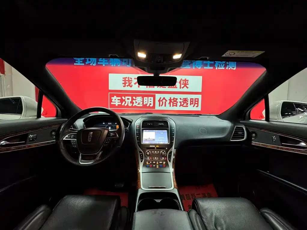 Lincoln Nautilus (Import) 2020 2020 2.7T AWD Platinum