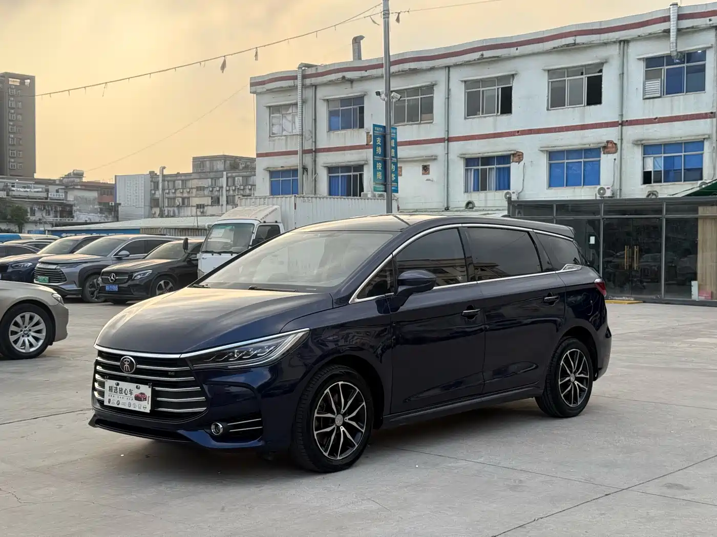 BYD Song MAX 2017 1.5T Auto Smart Luxury 7-Seater
