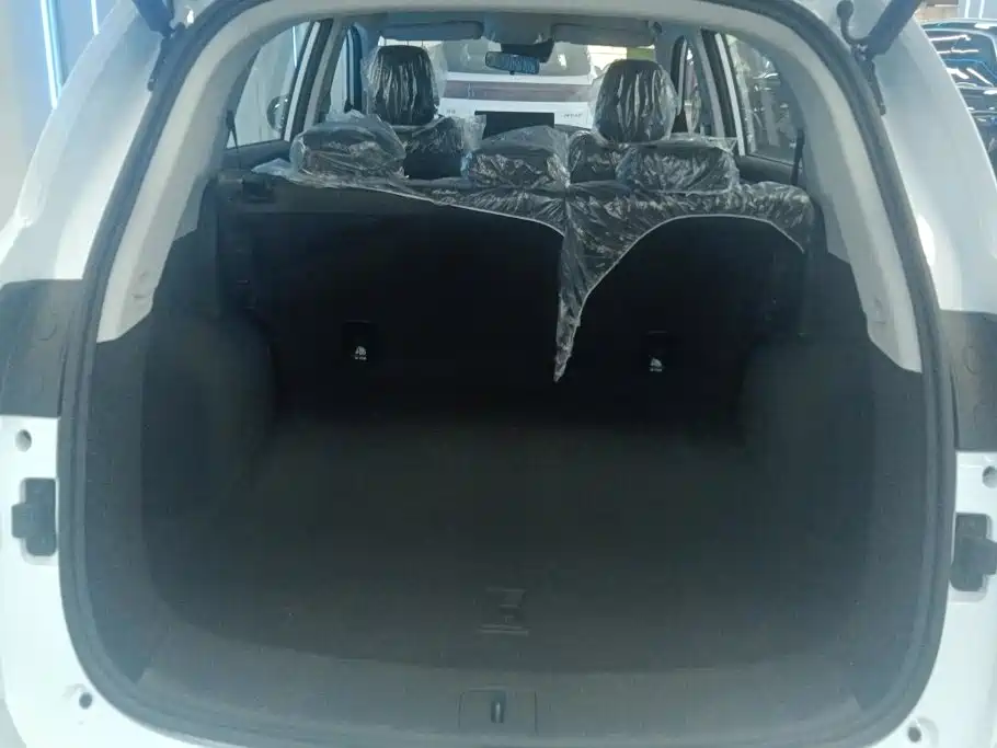 Skyworth Auto Skyworth HT-i 2026 2024 1.5L PHEV 115KM Taidao Edition