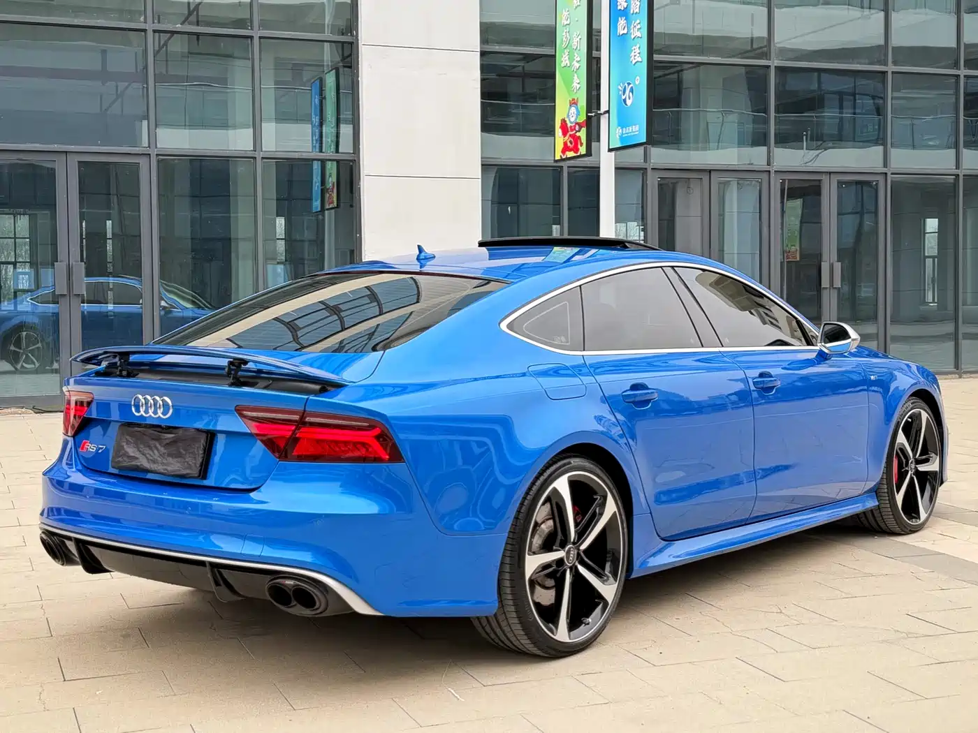 Audi RS 7 2016 RS 7 4.0T Sportback фото 8