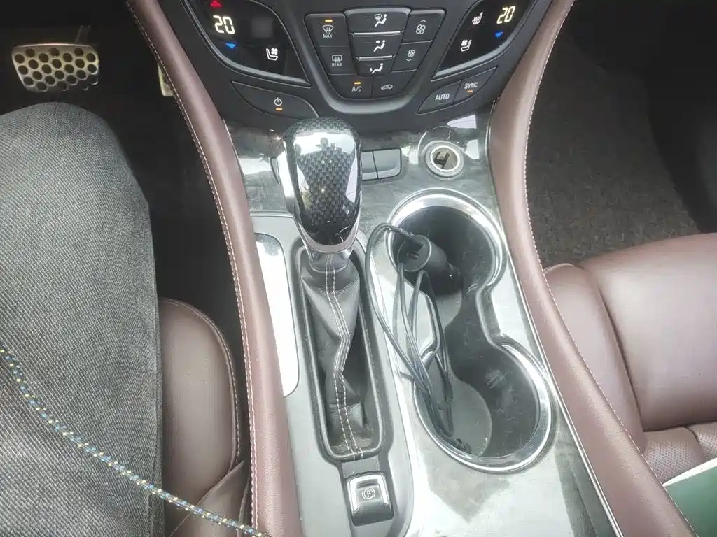 Buick Envision Plus 2014 28T 4WD Luxury фото 7