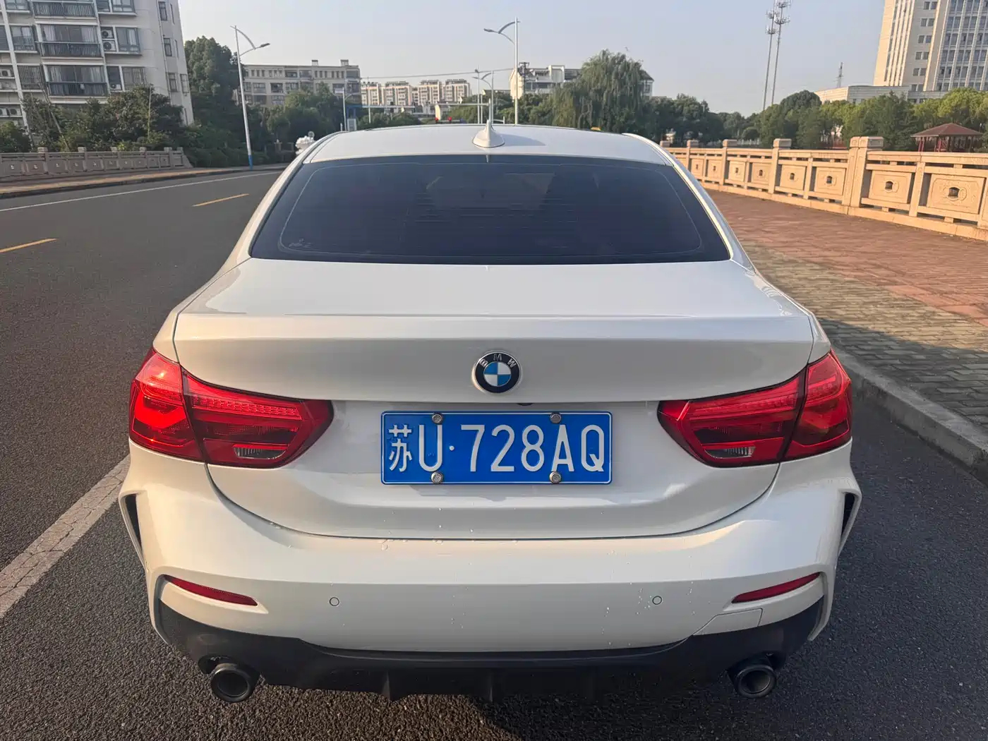 BMW 1 Series 2021 125i M Sport Black Night Edition фото 7