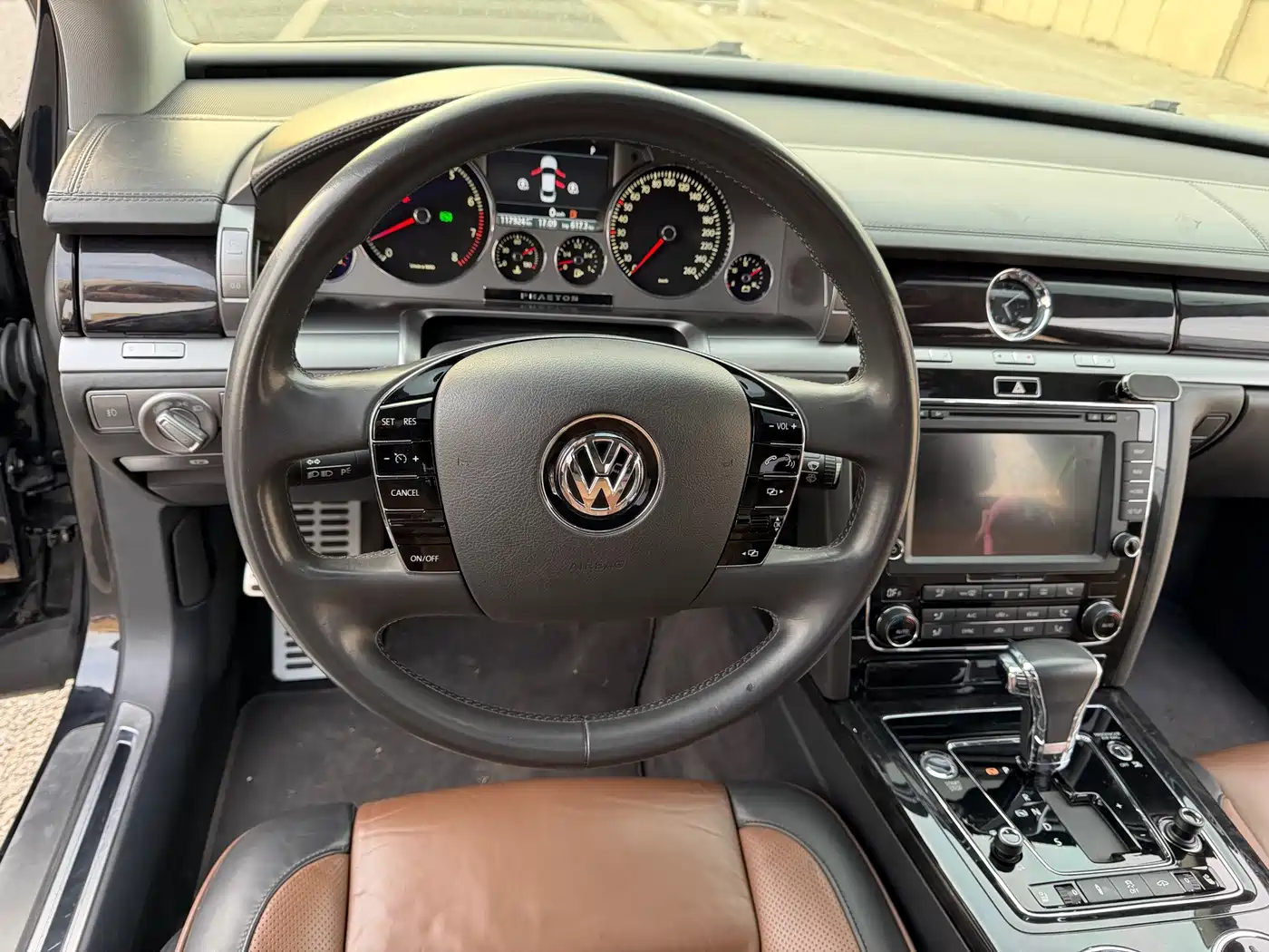 Volkswagen Phaeton 2016 2015 Model 3.0L Exclusive Edition