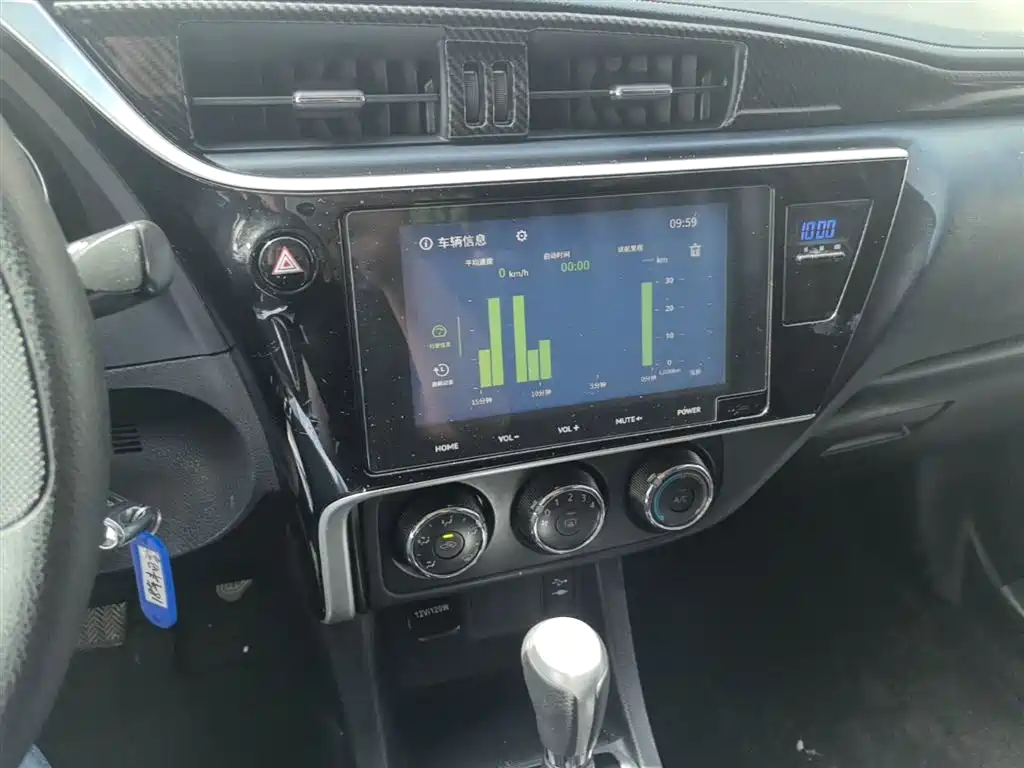 Toyota Levin 2017 Facelift 185T CVT Elite (China V) фото 13
