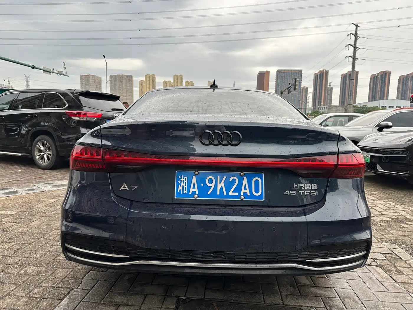 Audi A7L 2024 45TFSI S-line Dream Edition Crystal Package фото 5