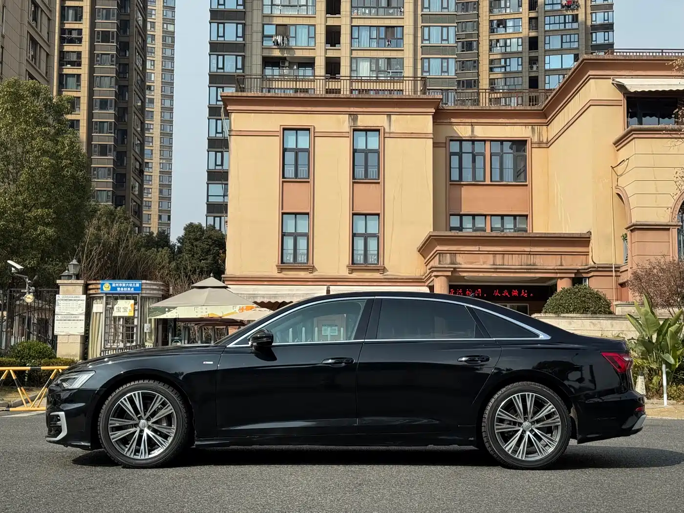 Audi A6L 2024 45 TFSI Premium Dynamic фото 16