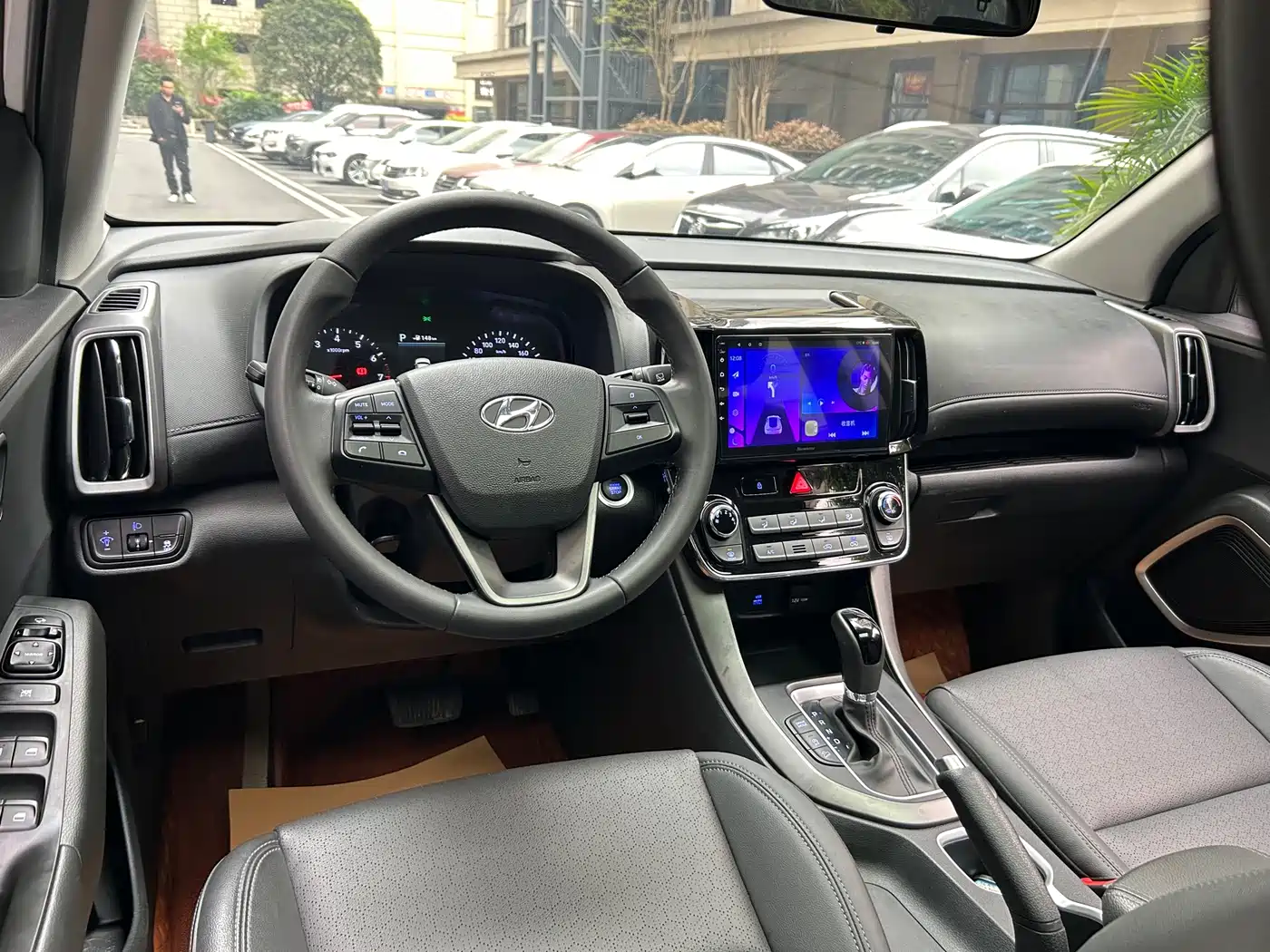 Hyundai Beijing Hyundai ix35 2019 2.0L Automatic 2WD Zhiyong·Smooth Enjoy China VI фото 10