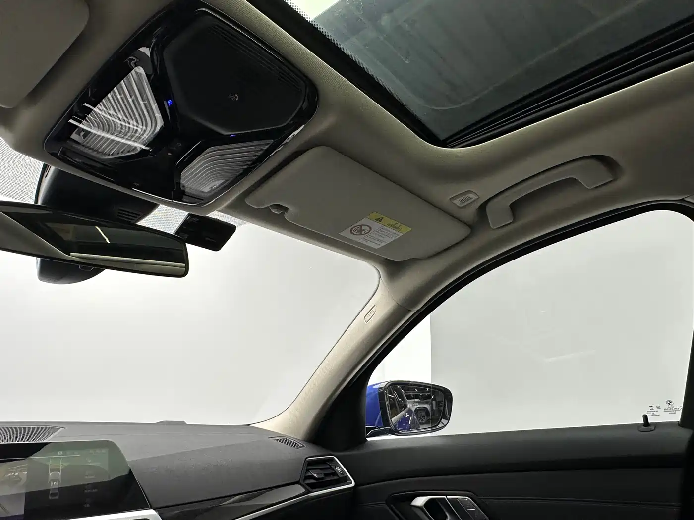 BMW 3 Series 2021 325Li M Sport Package фото 16