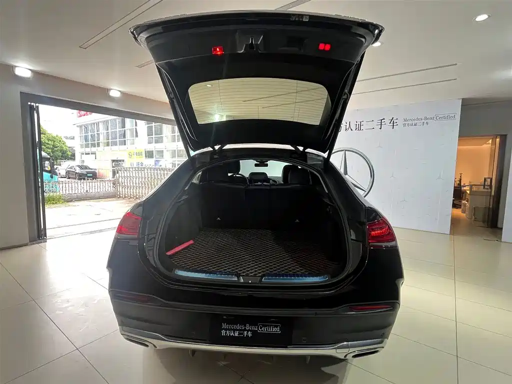 Mercedes-Benz GLE Coupe 2023 GLE 350 4MATIC Coupe SUV Fashion фото 10